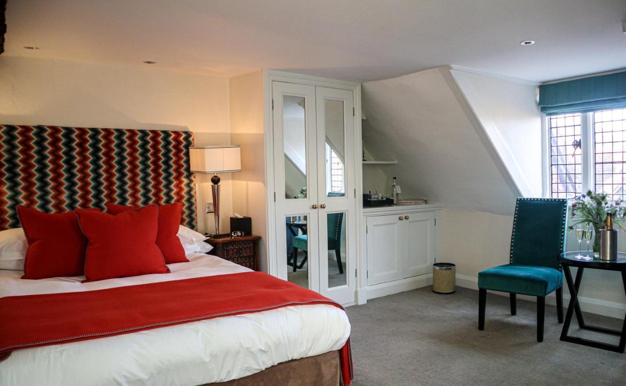 Langshott Manor - Luxury Hotel Gatwick Horley Esterno foto